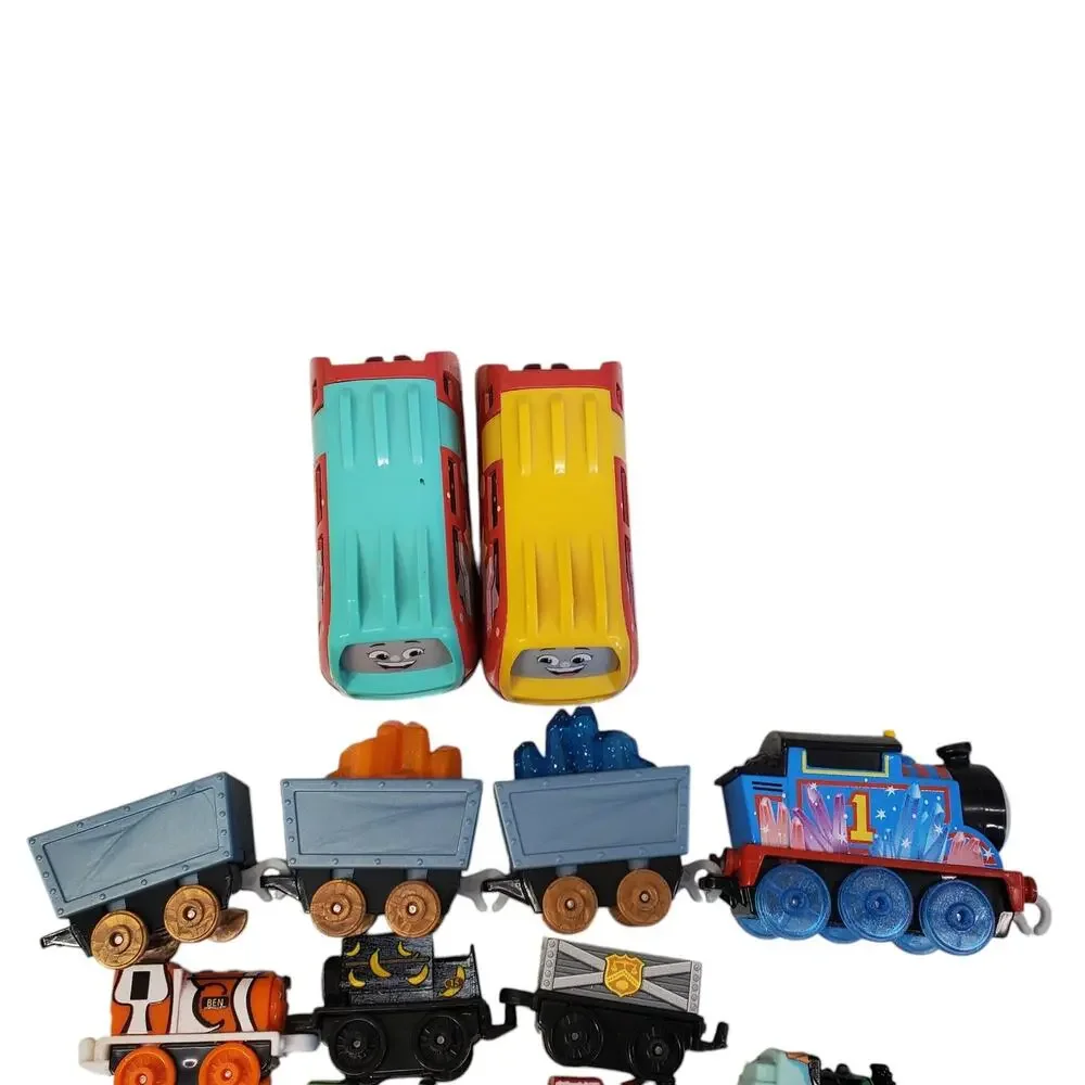 Thomas The Train MINIS Advent Winter Miniature Train Engines Crystal Cargo